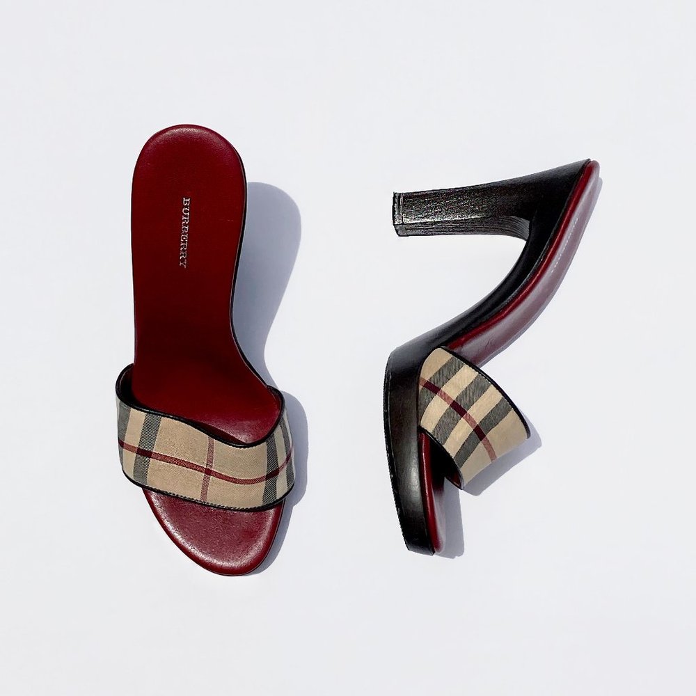 Burberry Check Plaid Beige Cream Mules 37.5 / 7